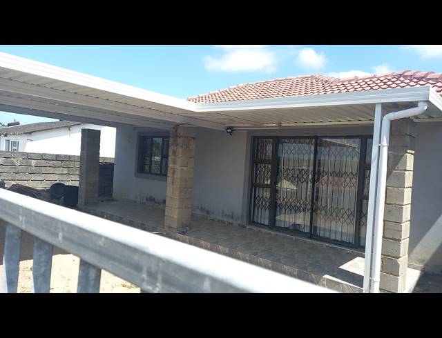 2 BEDROOM HOUSE RENTED IN UMLAZI C